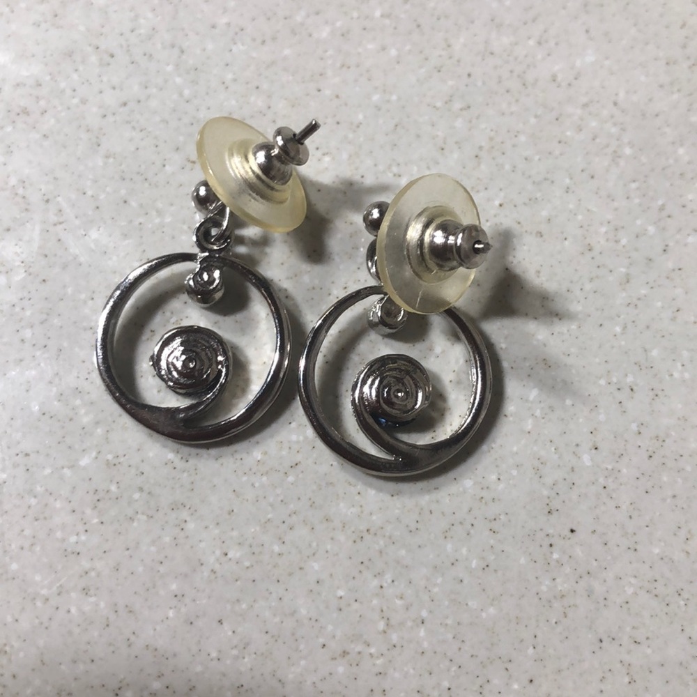 Abalone Shell Jewelry Set - Picture 6 of 6